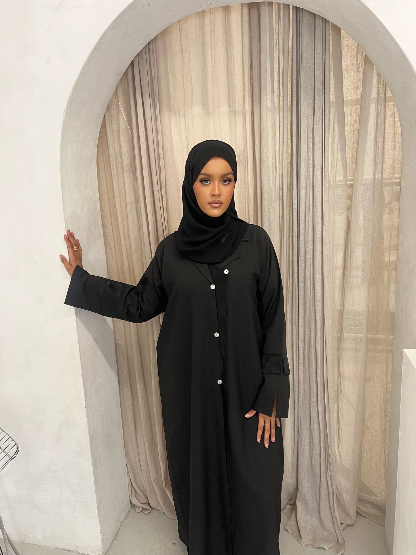 Smart abaya