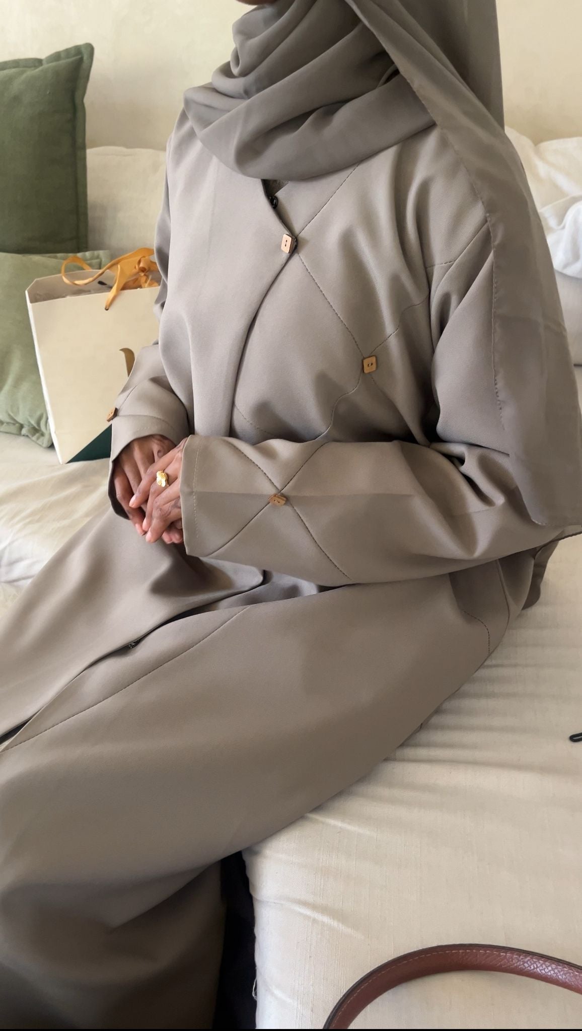 Smart Abaya